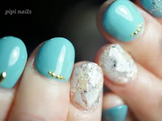 ネイル ピピネイルズ トモコのネイルデザイン