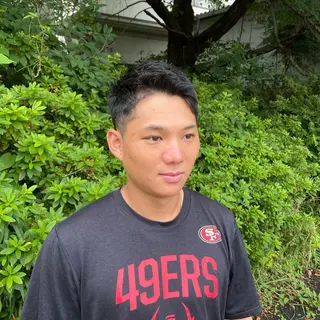 藤野 陵平のヘアスタイル