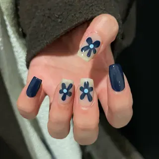 ネイル Yukino /シンプル/個性派のネイルデザイン