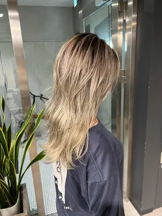 ロング カラー nishido ハイライト/海外ヘアのヘアスタイル