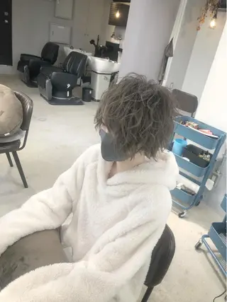 ショート カラー パーマ メンズ 松下 倫子のヘアスタイル