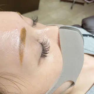 マツエク・マツパ MIMI RUSH 安城 jubilee店所属・鍋田 彩歌のマツエク・マツパデザイン