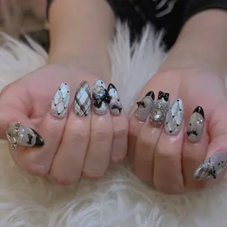 ネイル ゴテゴテ ネイルのネイルデザイン