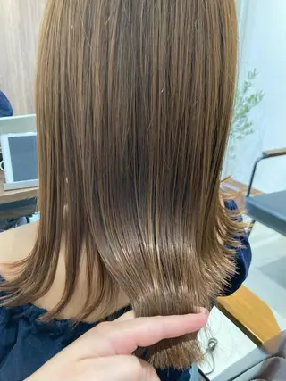 ミディアム Larry所属・Larry🌼中下 美香のヘアスタイル