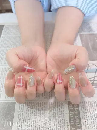 ネイル 森山 舞のネイルデザイン