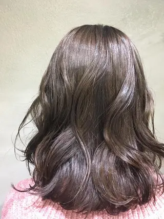 ミディアム カラー edge.所属・くまがい みゆ【edge.】のヘアスタイル