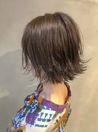 ミディアム kiy by ioeのヘアスタイル