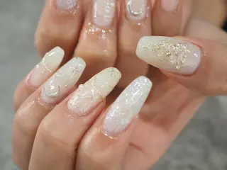 ネイル glaNje shioriのネイルデザイン