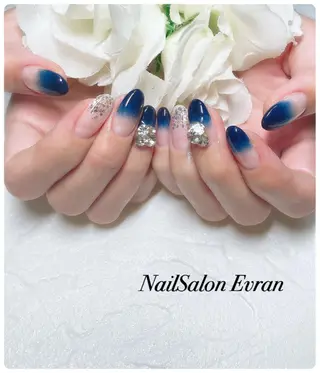 ネイル Nail salon Evranのネイルデザイン