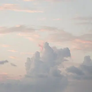 Moon(ムーン)所属・moon 梶本のマツエク・マツパデザイン