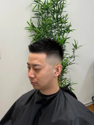ショート メンズ ISHIZAKI Barber Shop所属・フルカワ ハルヒのヘアスタイル