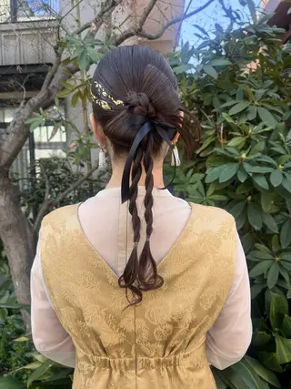 セミロング ヘアアレンジ 🎗️【ヘアセット 美眉】吉川玲🎗️のヘアスタイル