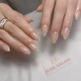 ネイル 💕鈴木ユリ パラジェル/オフ無料のネイルデザイン