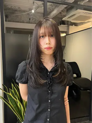 ロング ユナ🎀レイヤー /韓国/ハイトーンのヘアスタイル