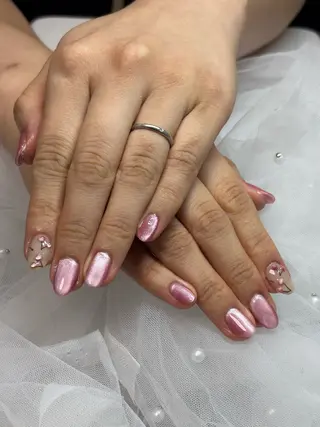 ネイル 三本 綾奈のネイルデザイン