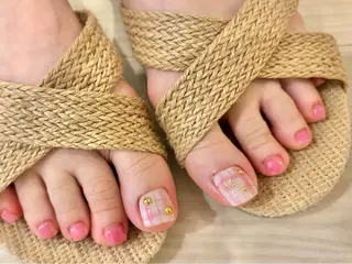 ネイル by laki 🌼TOMOのネイルデザイン