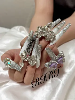 ネイル riri オーナーのネイルデザイン