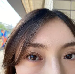 マツエク・マツパ 🌼大西洋子 laughl🌼のネイルデザイン