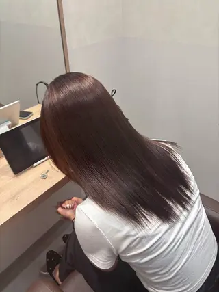 セミロング 吉澤 愛心のヘアスタイル