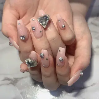 ネイル Ally's Nailのネイルデザイン