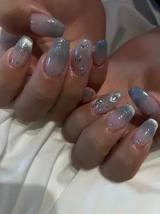 ネイル PEACE minariのネイルデザイン