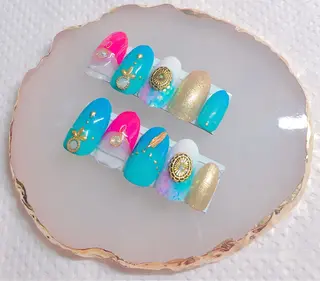 ネイル CROWN プライベートサロンのネイルデザイン