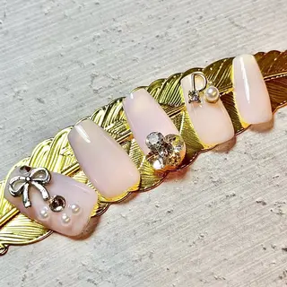 ネイル ピンキー 池田公園店のネイルデザイン