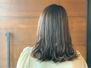 ミディアム カラー 悠 亜のマツエク・マツパデザイン