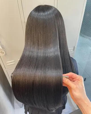 セミロング カラー 髪質改善× ハイライト溝江のヘアスタイル