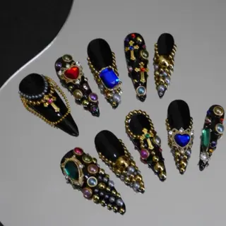 ネイル 8appy ARTstudioのネイルデザイン