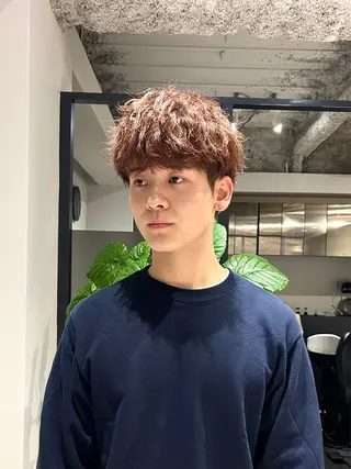 ミディアム メンズパーマ/メンズ カット/伊藤　げんのヘアスタイル