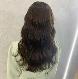 ロング カラー kanon hair所属・新木 愛花のヘアスタイル