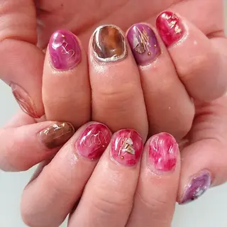 ネイル QULEONAIL所属・大城 裕麻のネイルデザイン