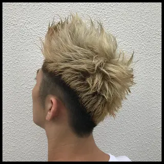 カラー 似合わせ/ブリーチ カラー.岡田友仁のヘアスタイル