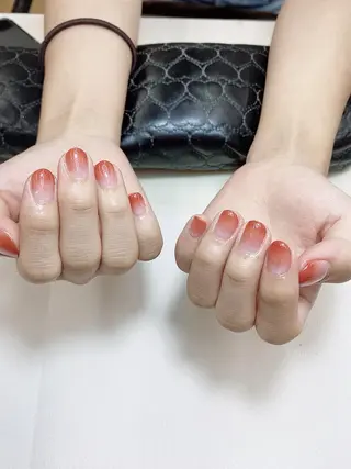 ネイル マックスケリー梅田店所属・佐橋 友美のネイルデザイン