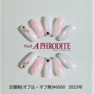 ネイル Nail  Aphroditeのネイルデザイン