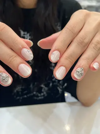 ネイル pool SAKIのネイルデザイン