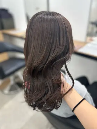 ロング カラー YUKA🤍ベージュ /ミルクティーのヘアスタイル