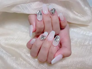 ネイル 桃山 莉緒のネイルデザイン