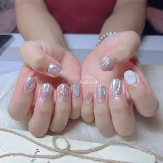 ネイル KURE ISAKIのネイルデザイン