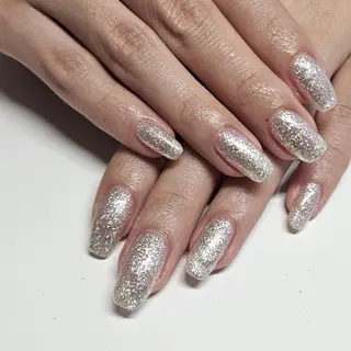 ロング Rich to 豊橋店所属・Rich to 河合のネイルデザイン