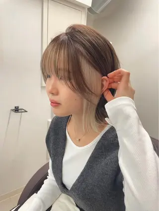 ショート カラー hachiyama rinaのヘアスタイル