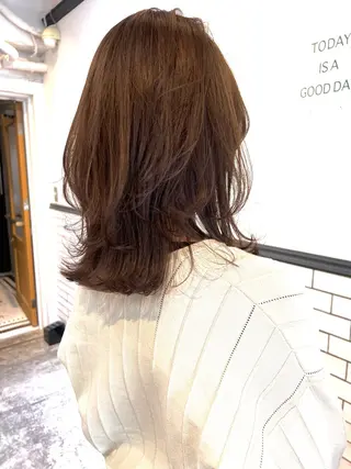 ミディアム カラー 🫧艶髪/透明感色 🫧河原町💛MOEのヘアスタイル