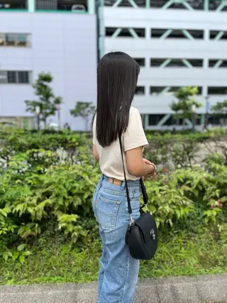 ロング パーマ 立川・くびれミディ 旬なデザインカラーのヘアスタイル