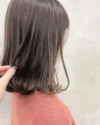 ミディアム カラー ブームボックス所属・🐝ハイトーンカラー hachi🐝のヘアスタイル