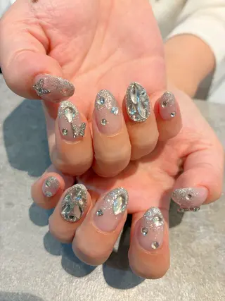 ネイル Nest 岩崎のネイルデザイン