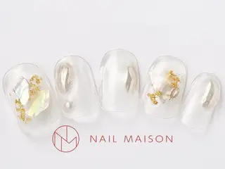 ネイル T RIRIKAのネイルデザイン