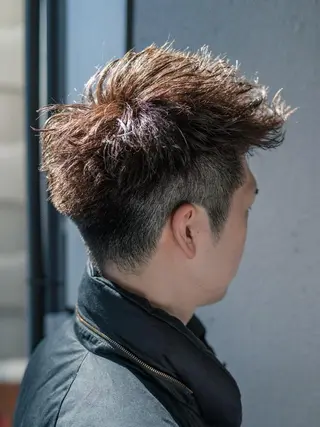 ショート カラー パーマ メンズ 大泉 和也のヘアスタイル