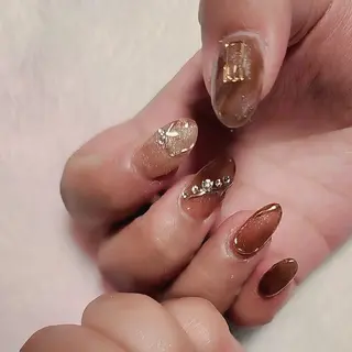 ネイル 💙🤍Tiary M🤍💙のネイルデザイン