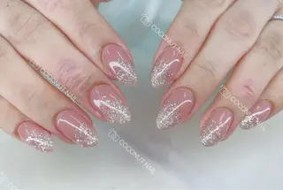 ネイル 神田 ココナッツのネイルデザイン